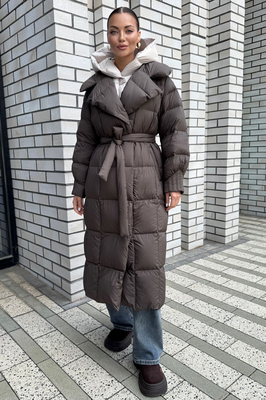 Роскошный приталенный пуховик без меха